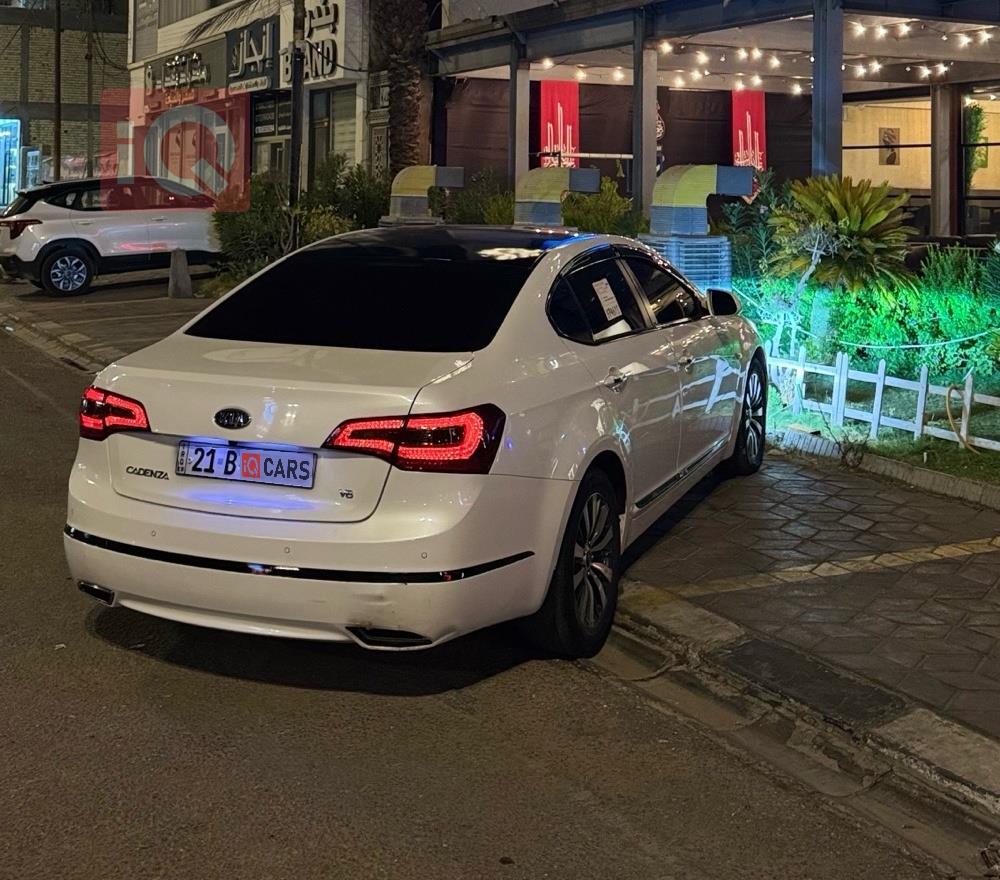 كيا كادينزا